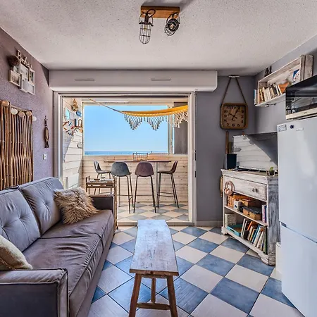 Apartment Bord De