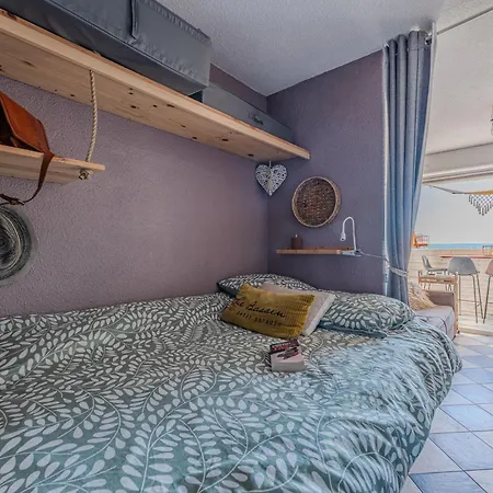 Bord De Apartment *