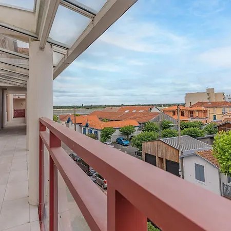 Apartment Bord De